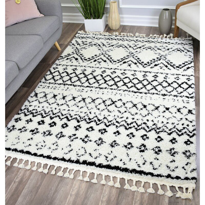 Reena White Black Area Rug-8'x10' thumbnail 4