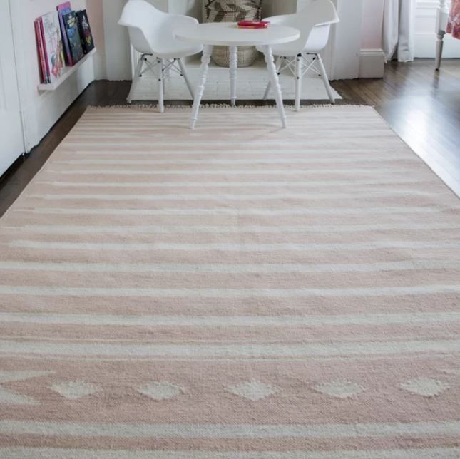 Attaway Handmade Handwoven Wool Area Rug in Pink thumbnail 2