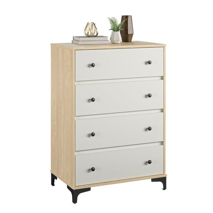 Karan 31.18'' Wide 4 - Drawer Chest thumbnail 3