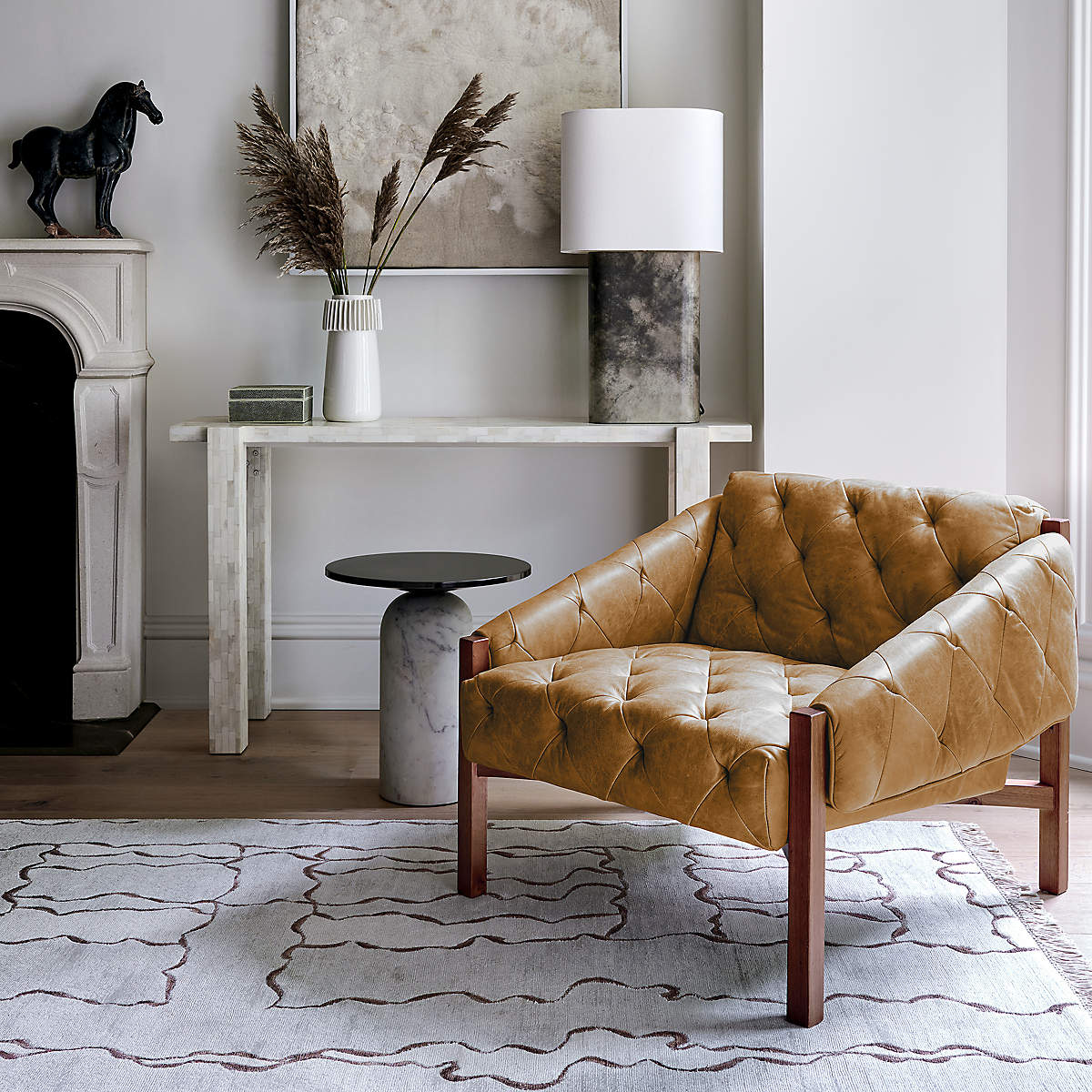 Abruzzo Brown Leather Tufted Chair thumbnail 2