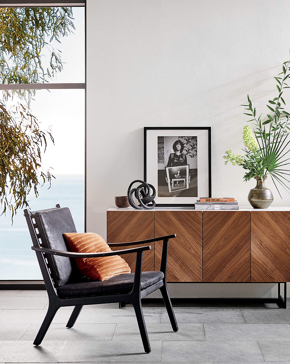 SUSPEND MEDIA CONSOLE thumbnail 6