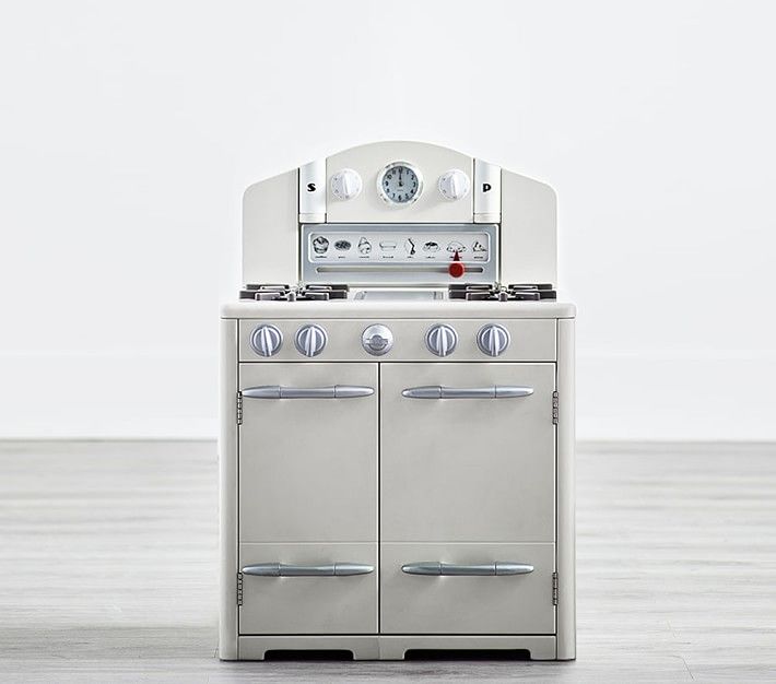 Retro Kitchen Oven — view 1