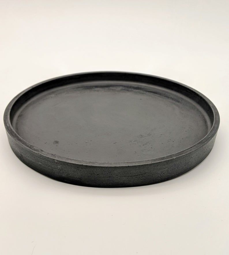 Concrete Tray. 11.5" Round Concrete Valet Tray. Cement Plate for Bathroom Accessories. Plant or Jewelry Display. Housewarming. Bath — view 1