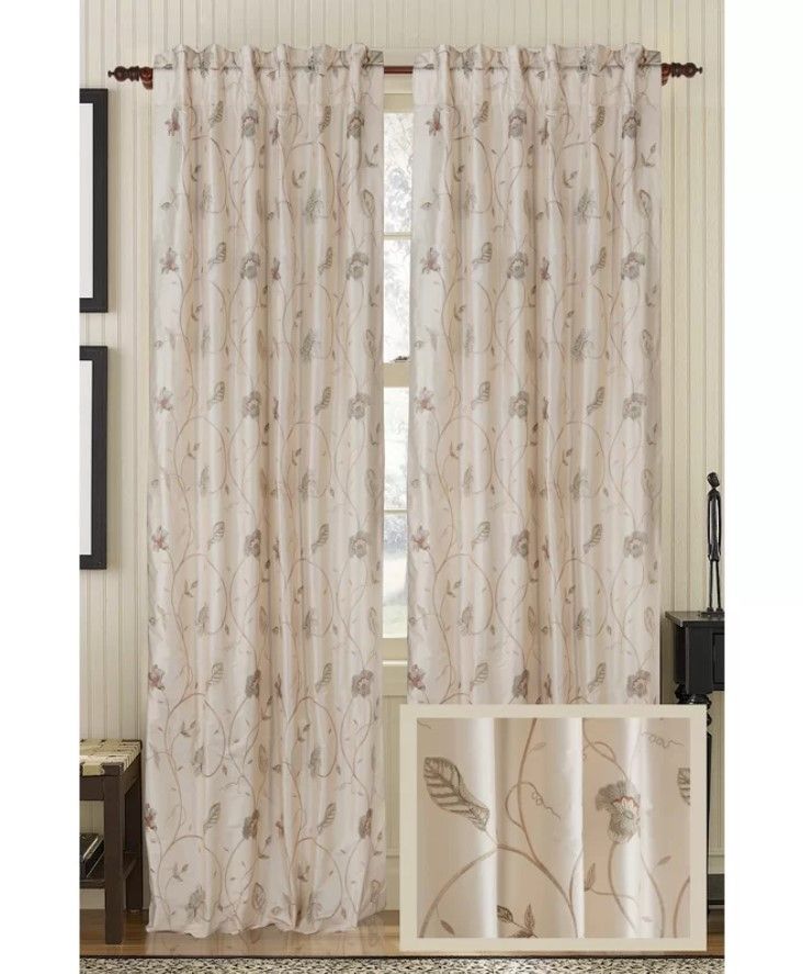 Cutesy Nature/Floral Semi-Sheer Rod Pocket Single Curtain Panel (50") thumbnail 2