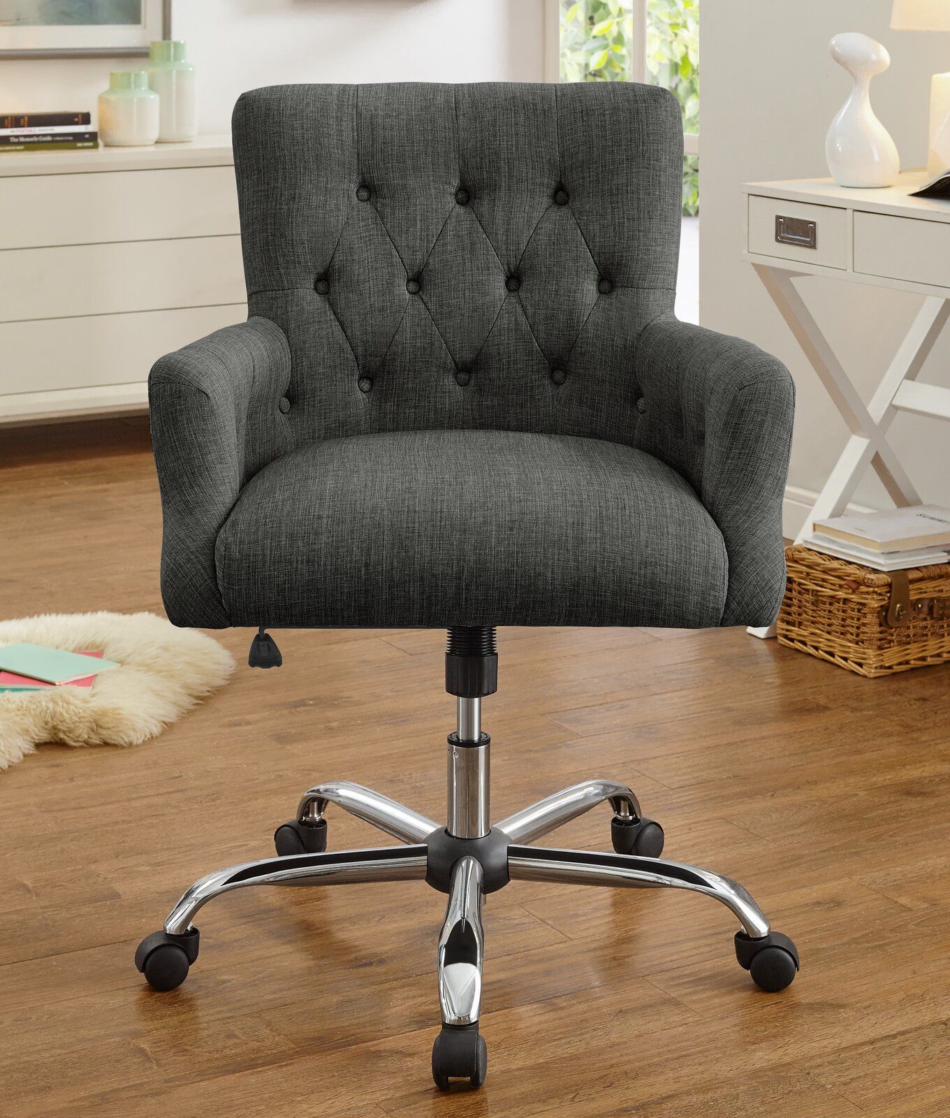 Zahra Task Chair thumbnail 3