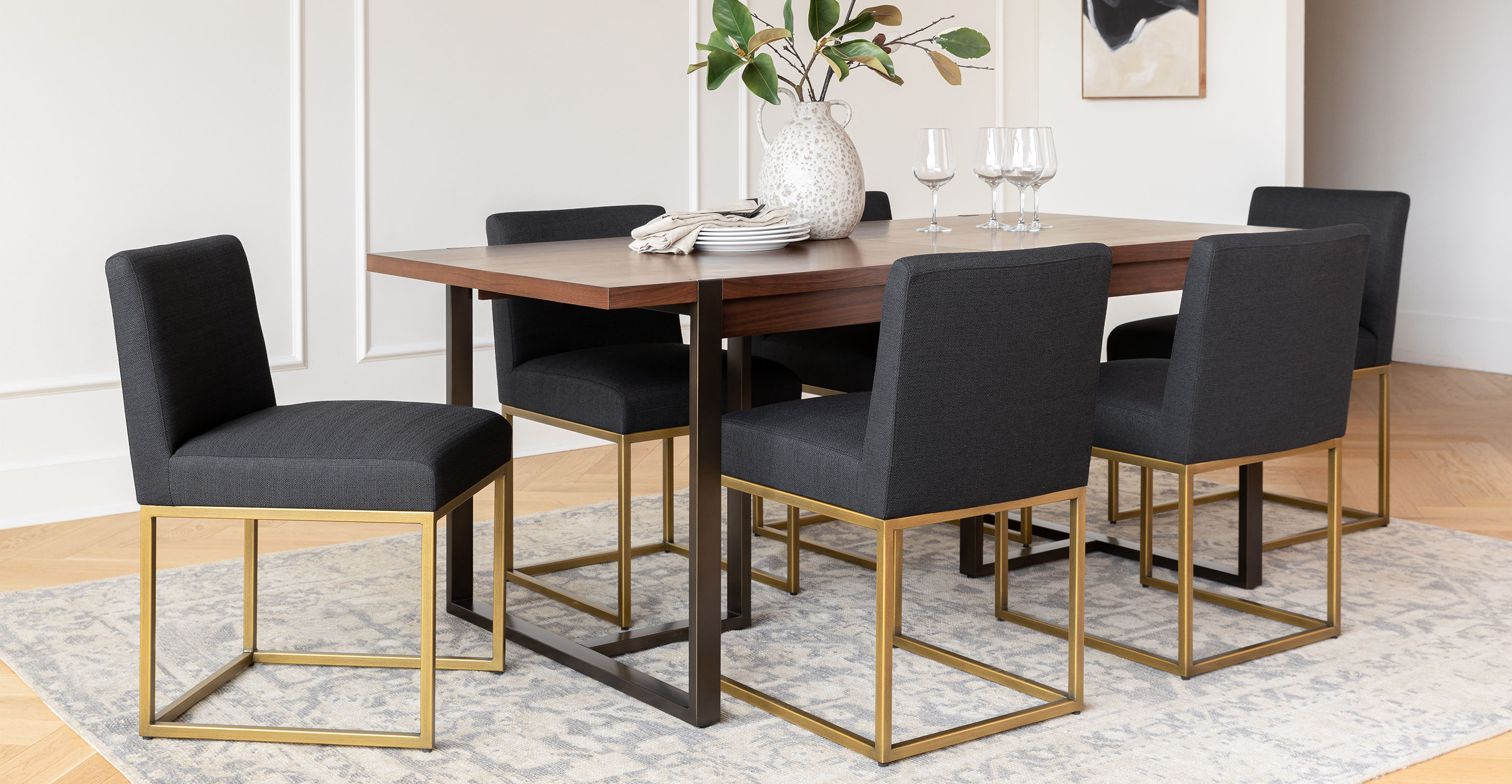 Oscuro Pure Black Dining Chair thumbnail 8