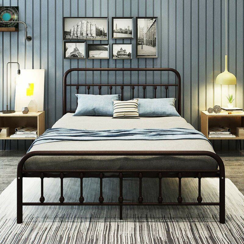 Weldon Platform Bed
— view 1