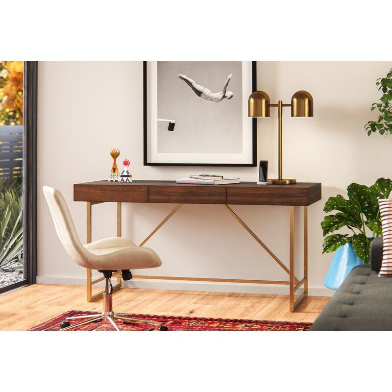 Carli Desk thumbnail 3