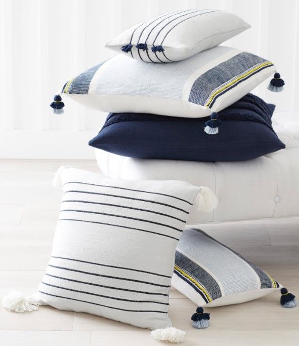 Del Mar Pillow Cover thumbnail 2