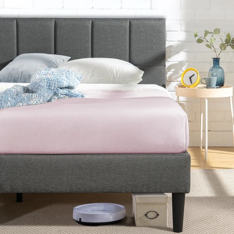 Colby Tufted Upholstered Bed-Queen thumbnail 3