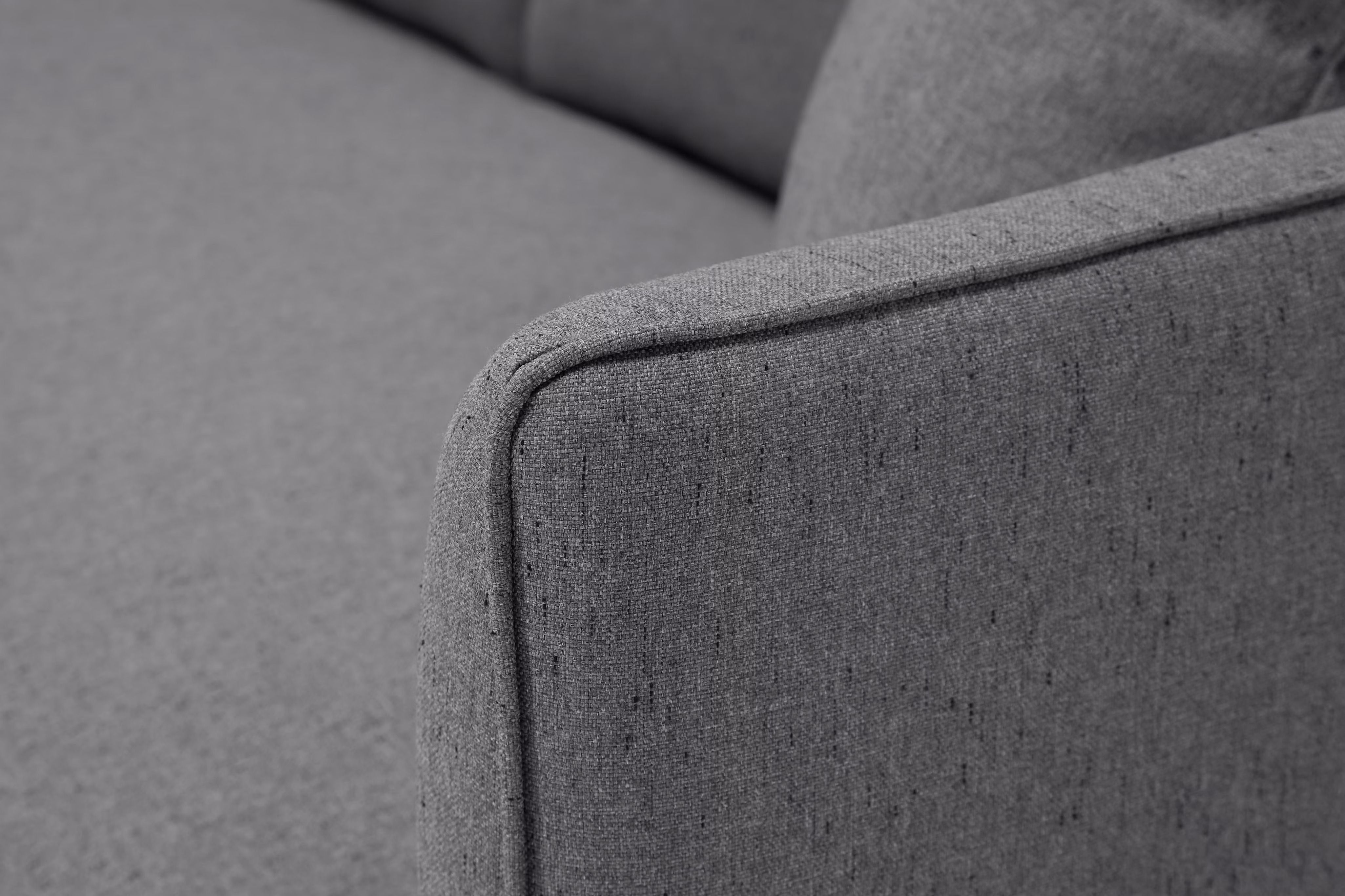 Lewis Sofa thumbnail 8