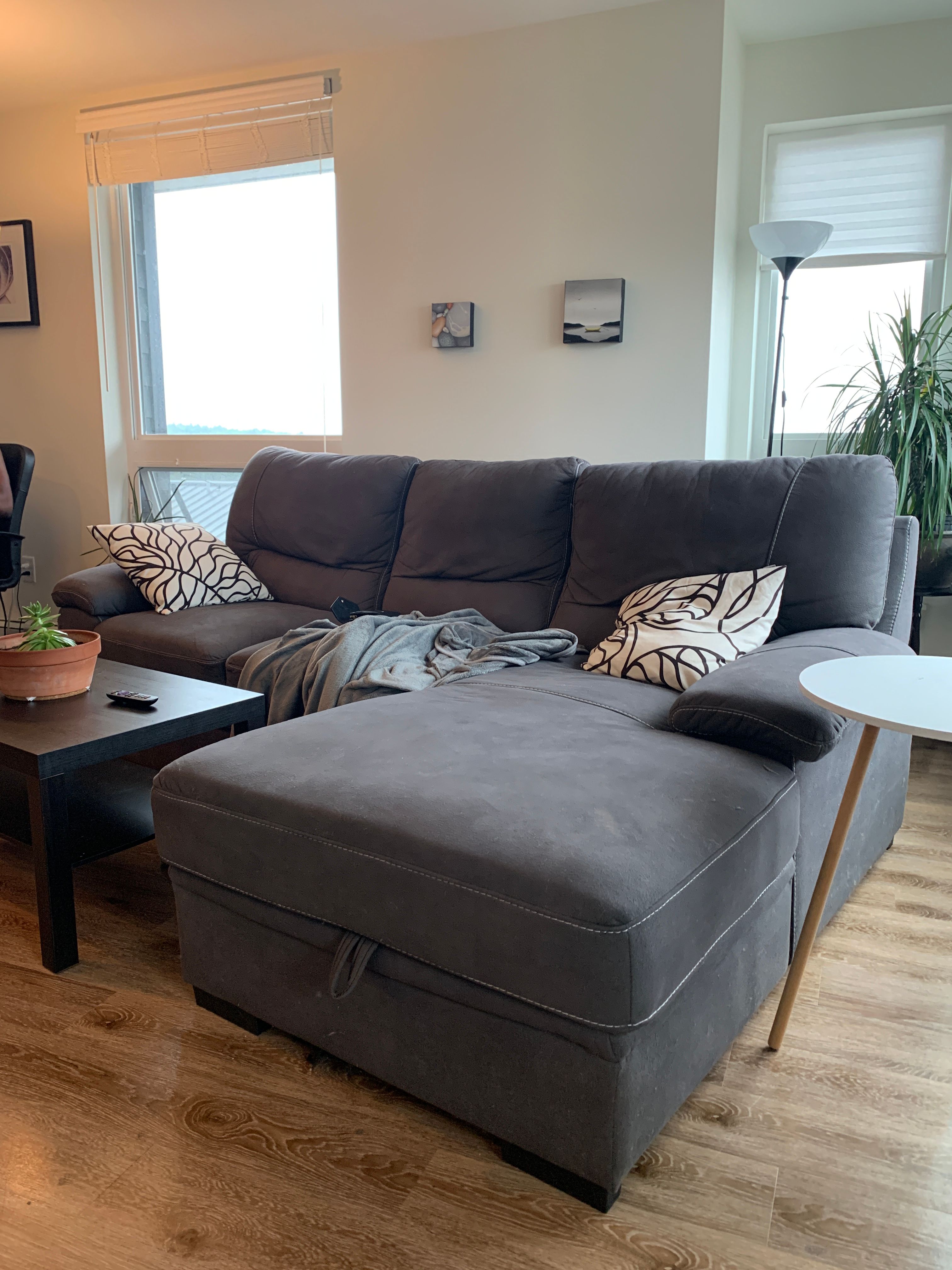 Sofa customer thumbnail 2