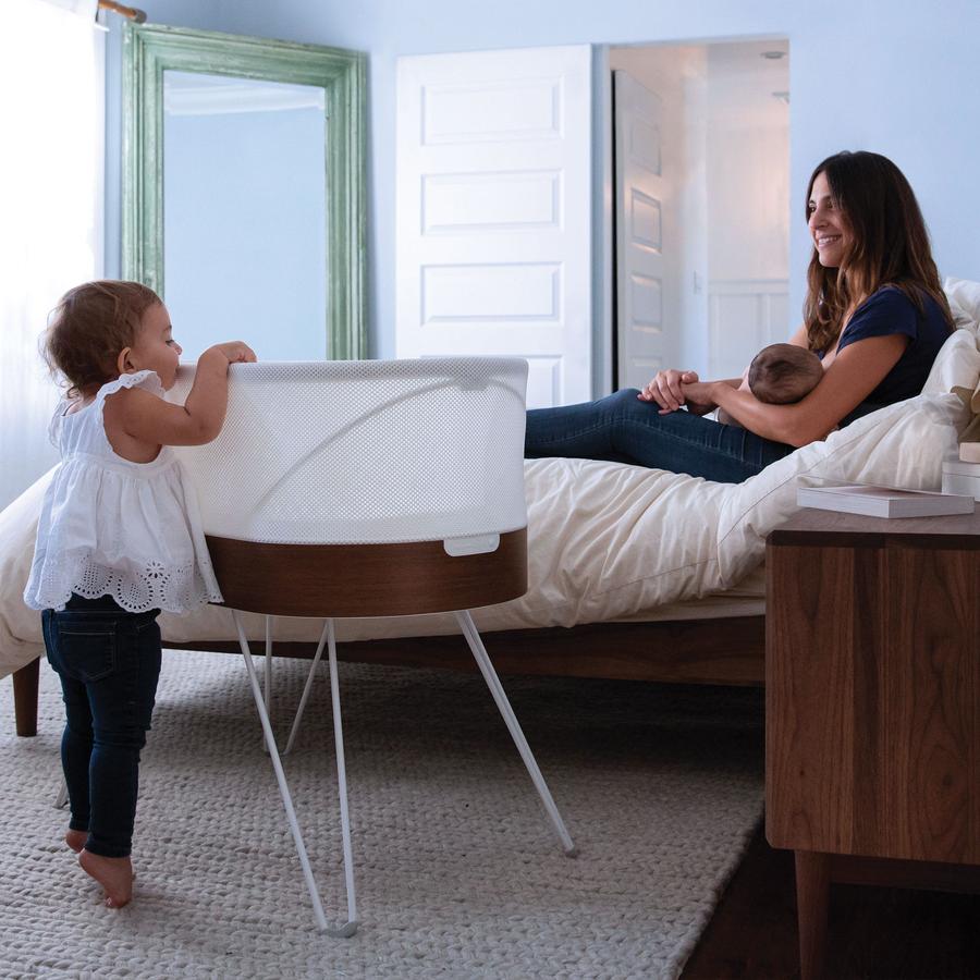 SNOO Smart Sleeper Bassinet thumbnail 4