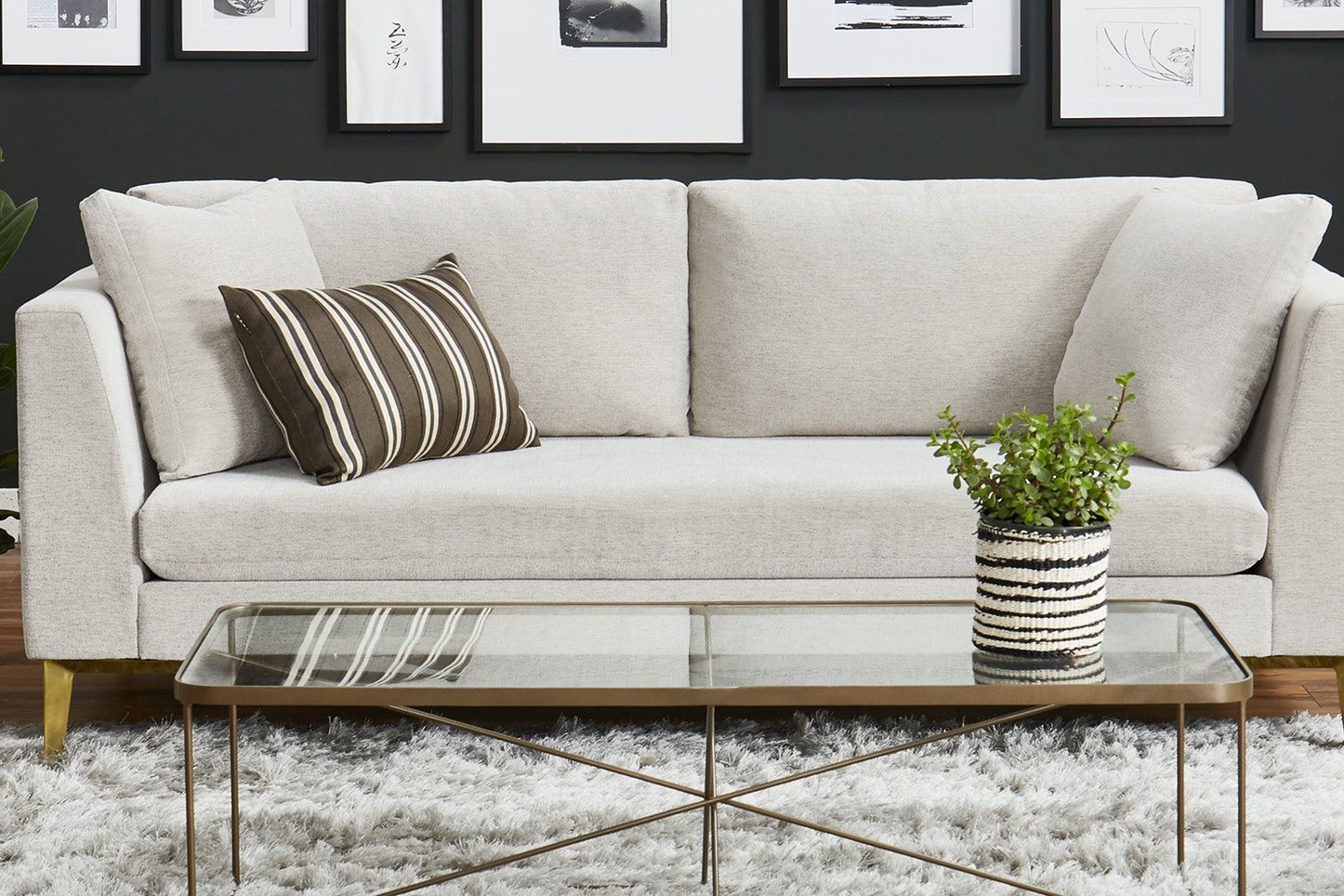 Ainsley Sofa thumbnail 6