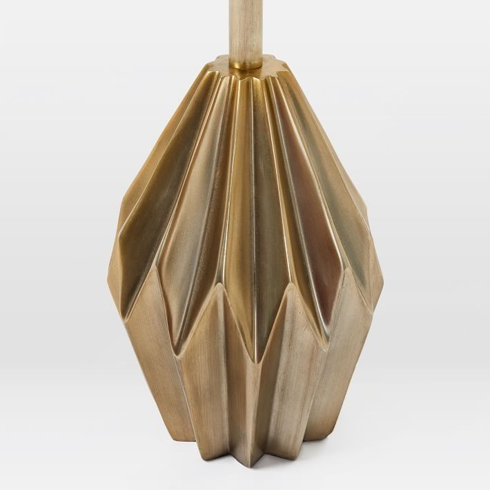 Faceted Drink Table thumbnail 4