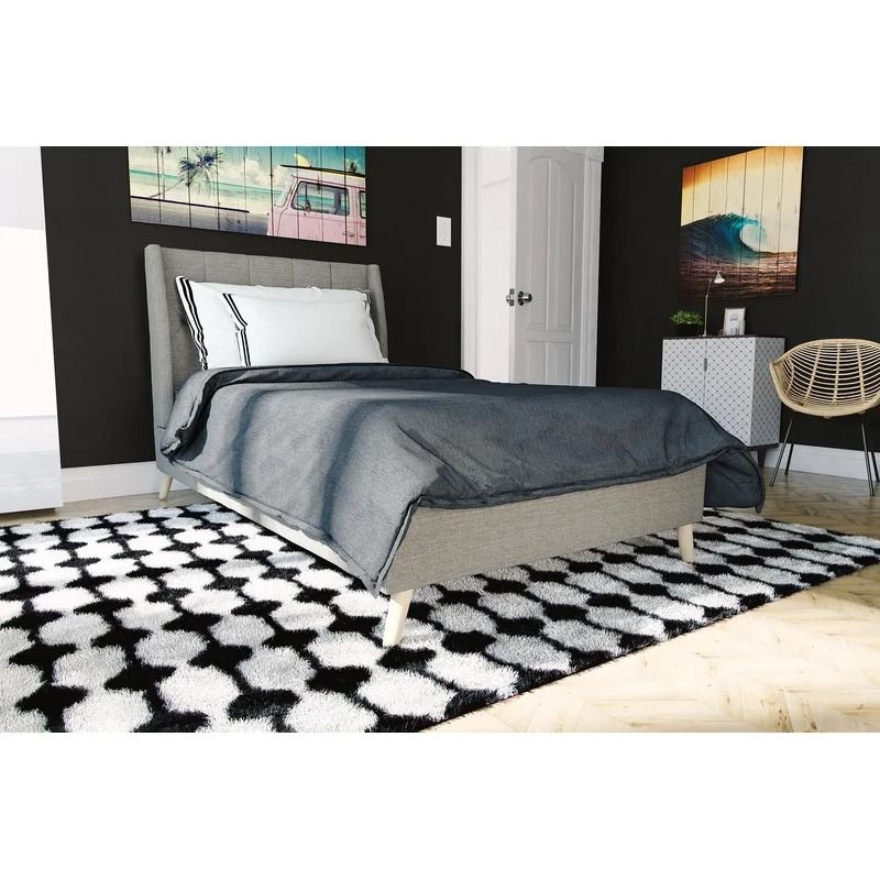 Her Majesty Upholstered Platform Bed-Queen thumbnail 2