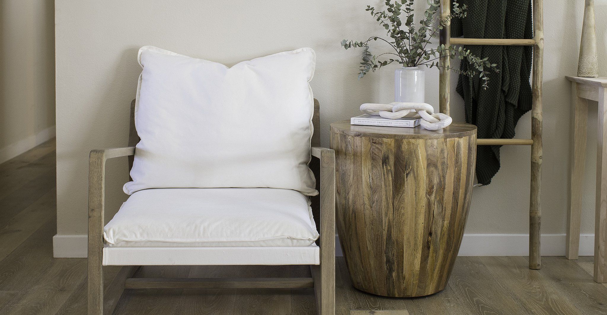 Asher Lounge Chair thumbnail 8