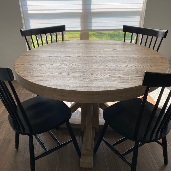 Benchwright Round Pedestal Extending Dining Table thumbnail 2