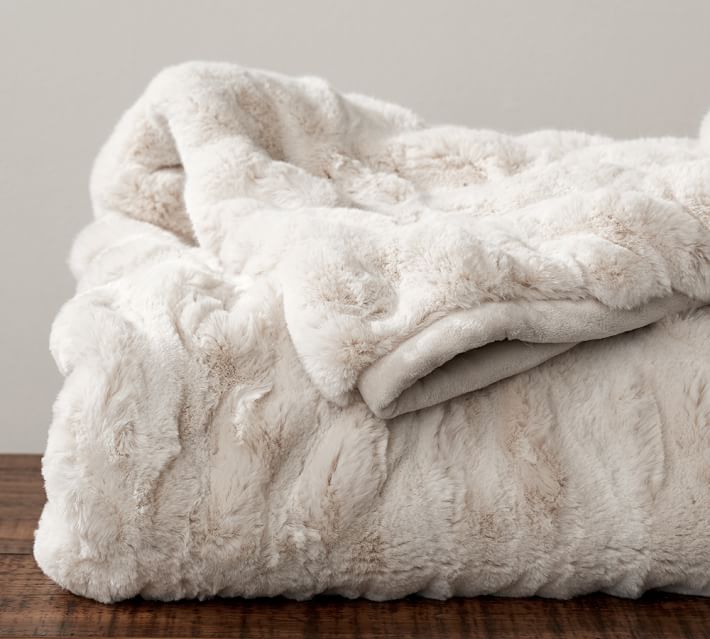 Faux Fur Ruched Throws thumbnail 3