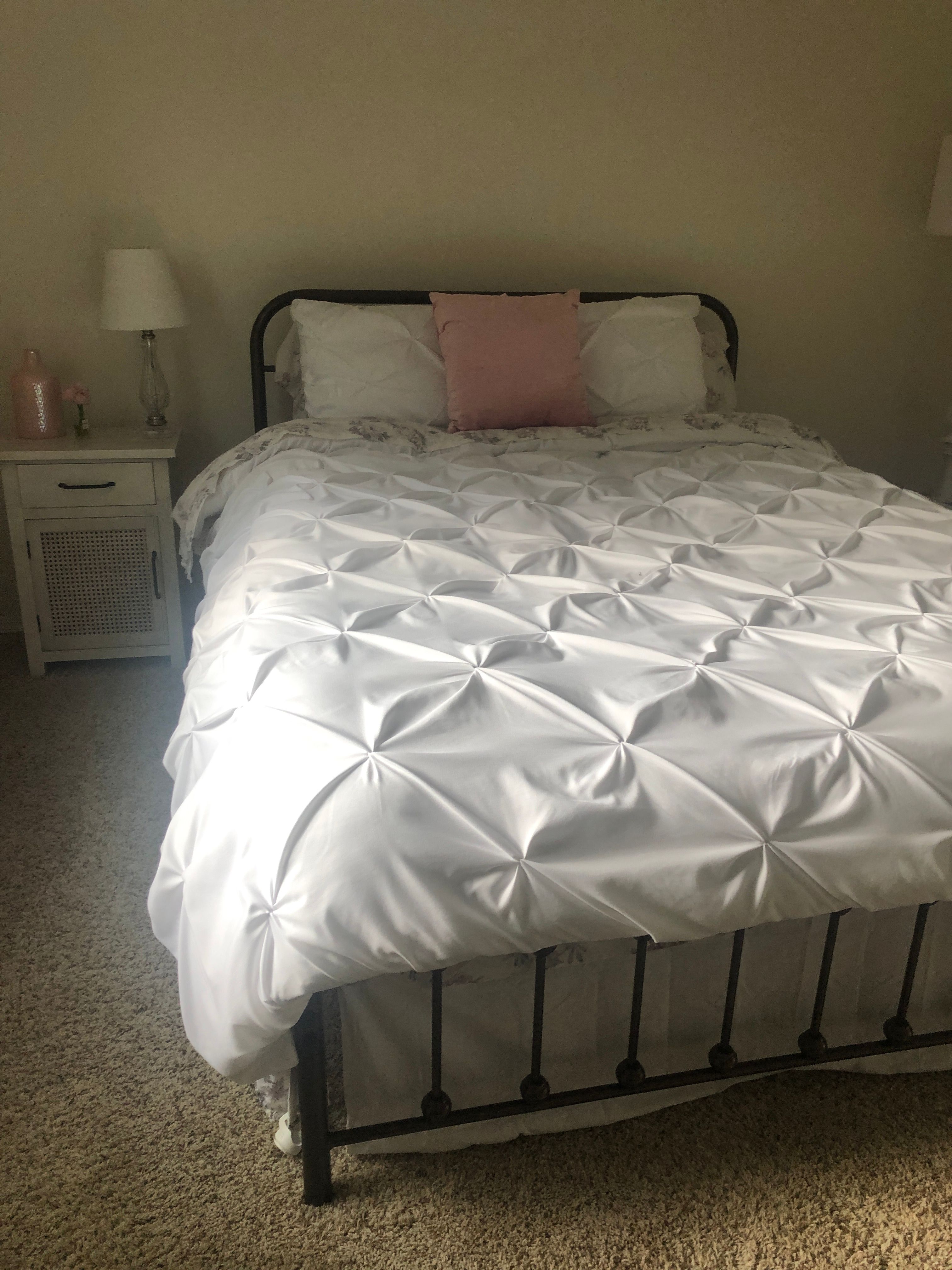 Customer_Product_Queen Bed thumbnail 3