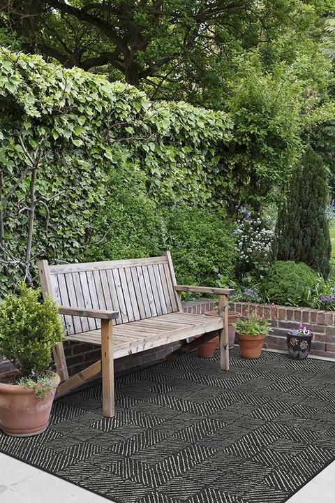 Outdoor Parquet Black Rug-Rug+Pad System-5'x7' thumbnail 3