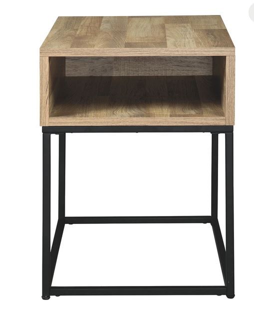 Gerdanet Rectangle End Table thumbnail 3