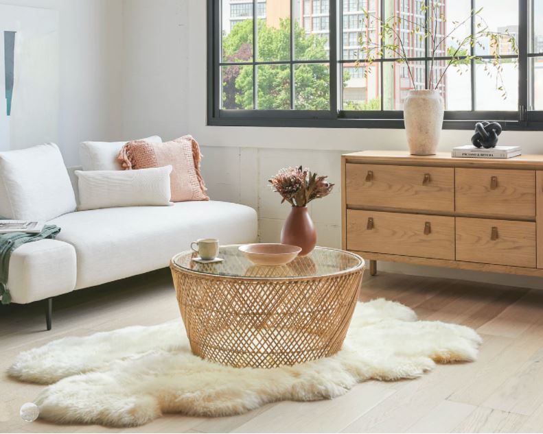 Lanna Ivory Sheepskin Throw 4 X 6 thumbnail 3