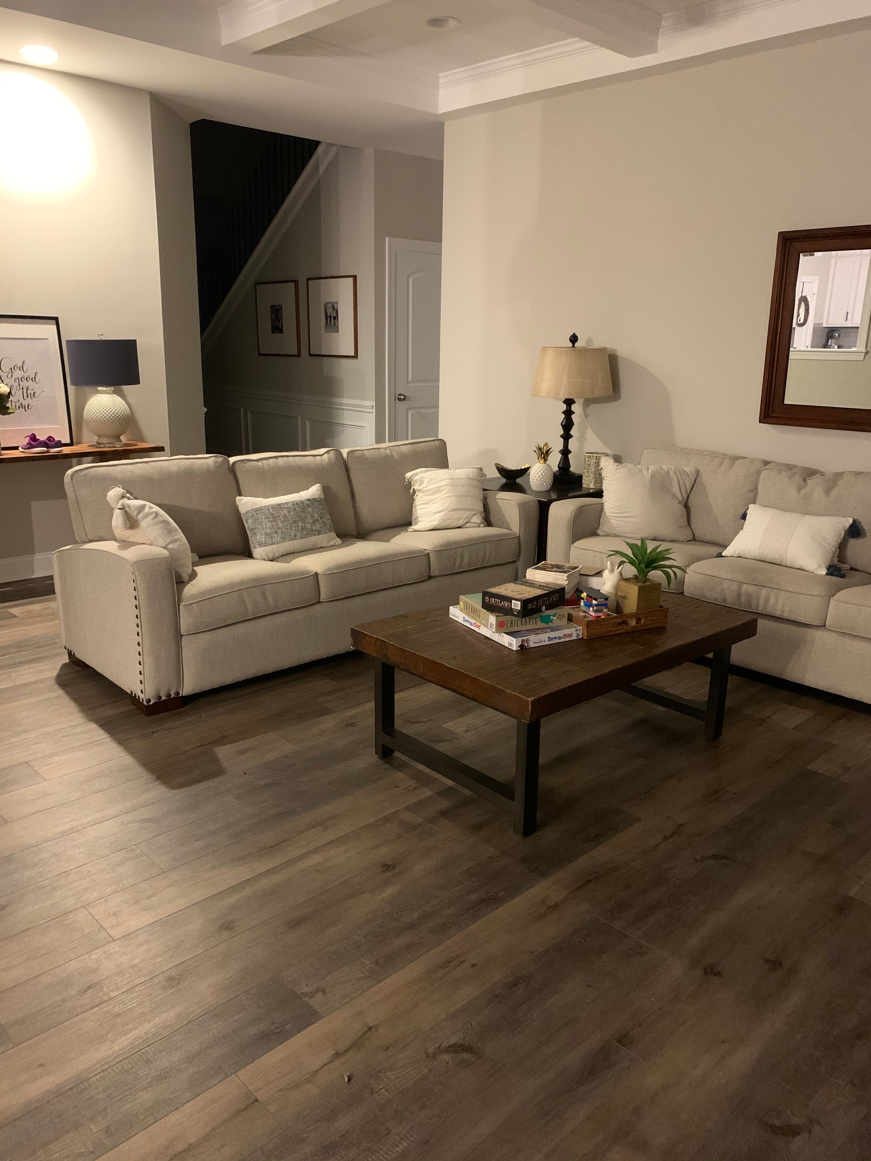 Customer_Product_Coffee table thumbnail 2