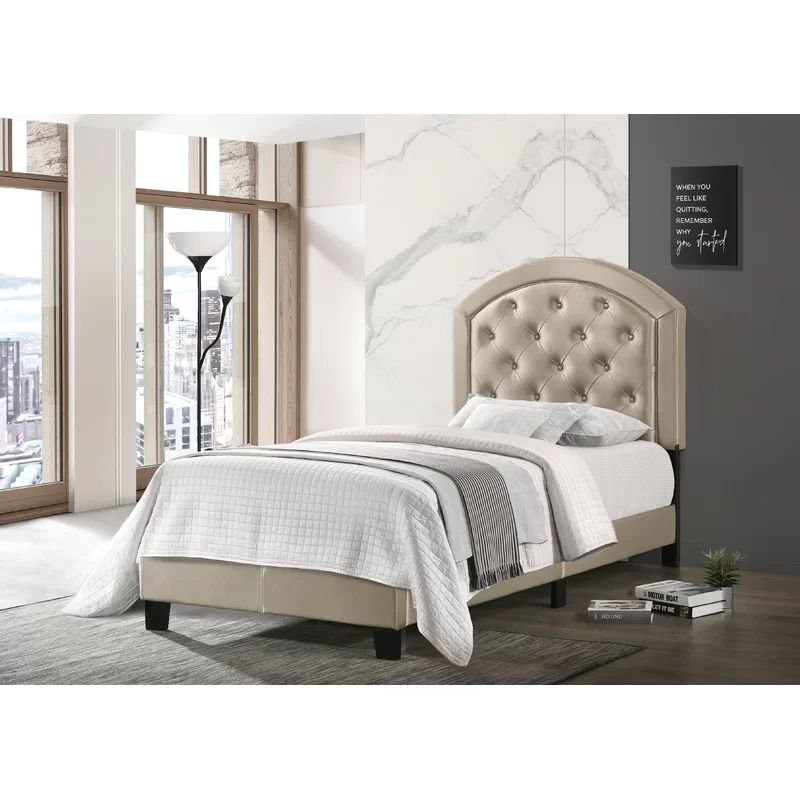 Manhasset Tufted Upholstered Platform-Twin  thumbnail 2