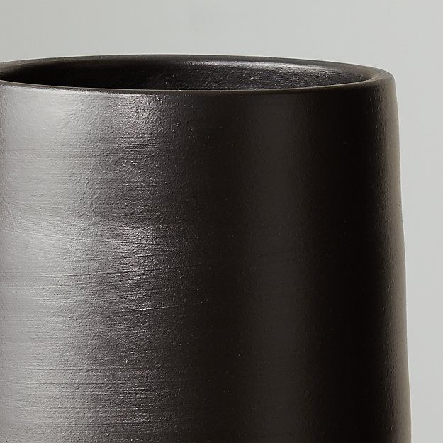 RIE LARGE HANDTHROWN VASES thumbnail 3