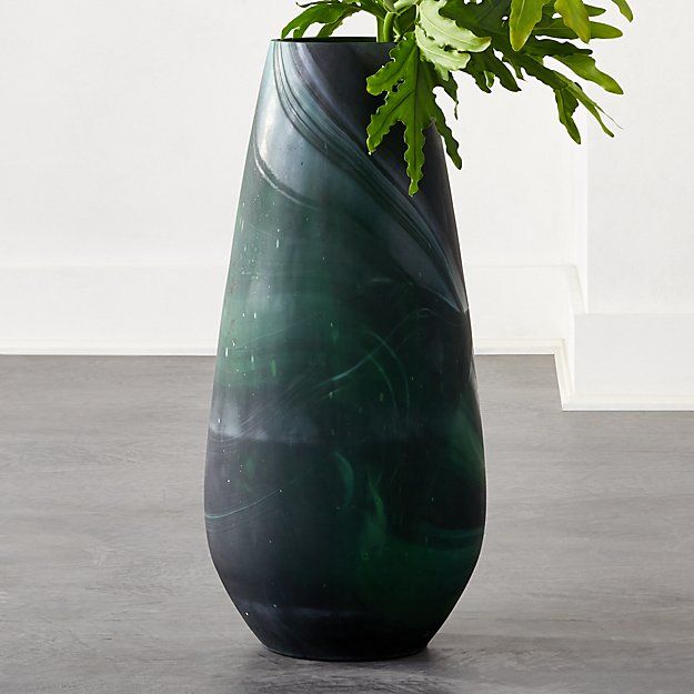 TREVINO LARGE GREEN VASE thumbnail 2