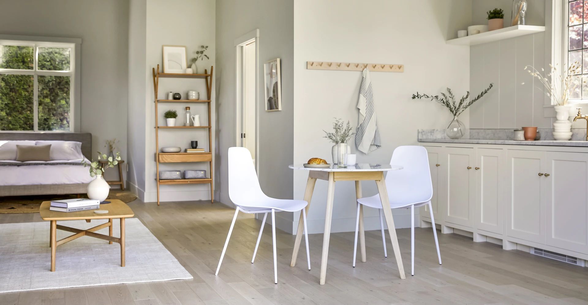 Svelti Pure White Dining Chair Set Of 2 thumbnail 5