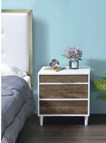 Kamden3 Drawer Nightstand thumbnail 5