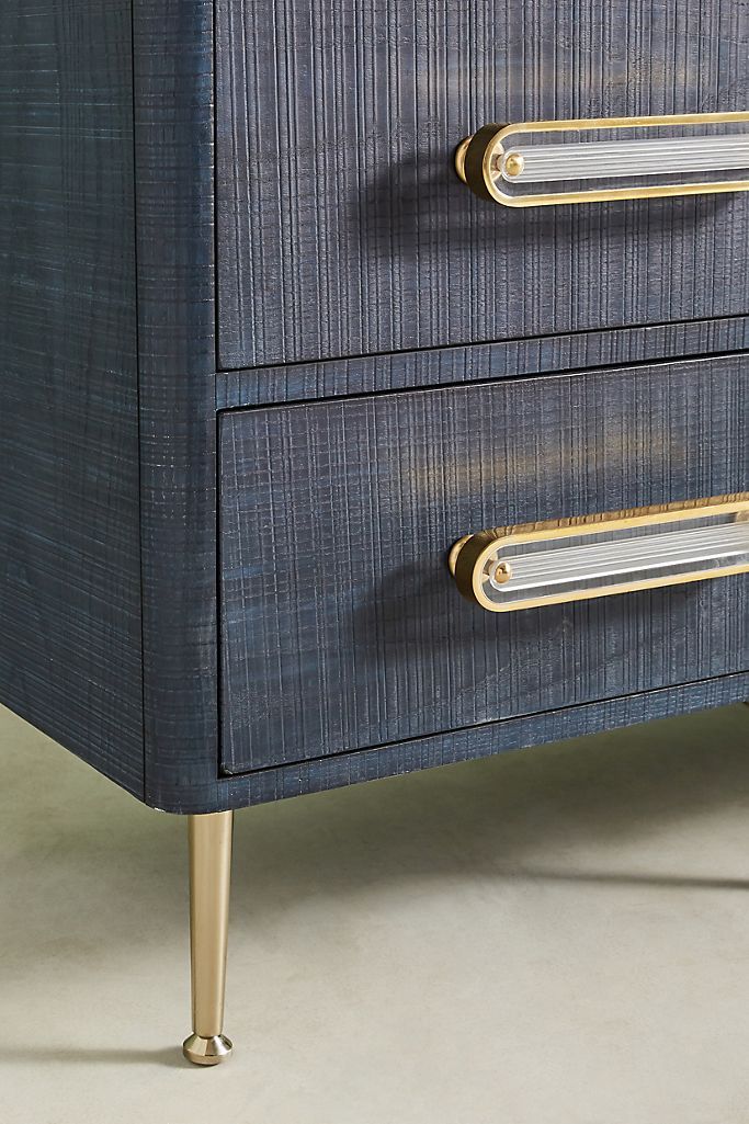 Odetta Nine Drawer Dresser thumbnail 3
