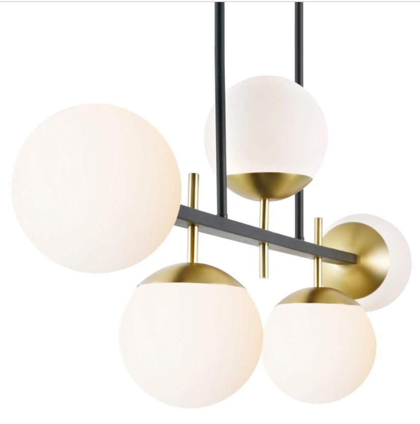 Thaalia Five Light Chandelier thumbnail 4