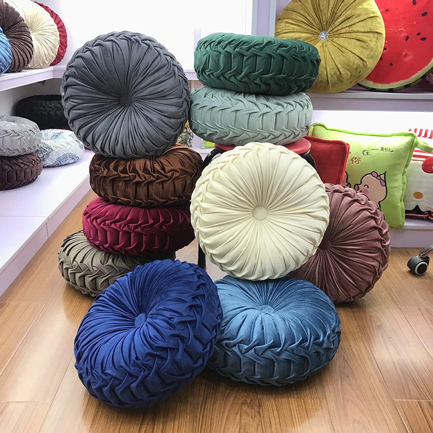 Elero Round Throw Pillow Velvet With Insert-14"x14" thumbnail 3