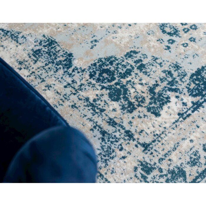 Brandt Oriental Blue Area Rug thumbnail 3