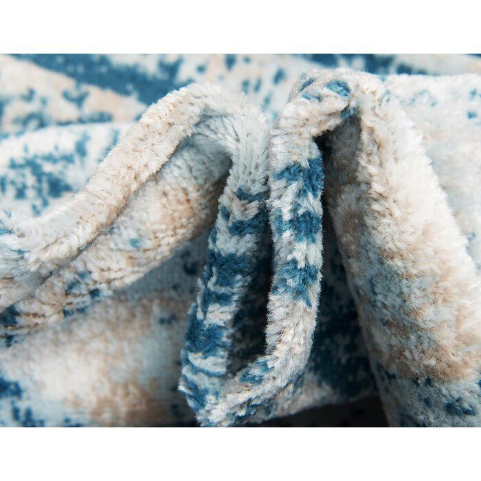 Brandt Oriental Blue Area Rug thumbnail 5