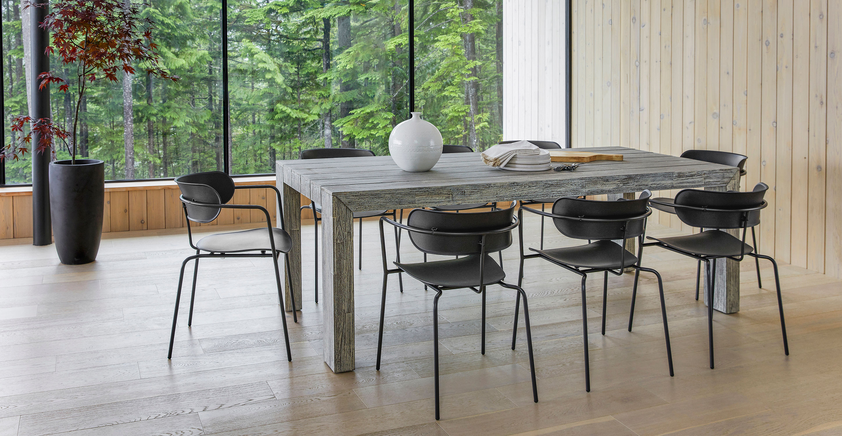 Atica Dining Table For 8 thumbnail 2