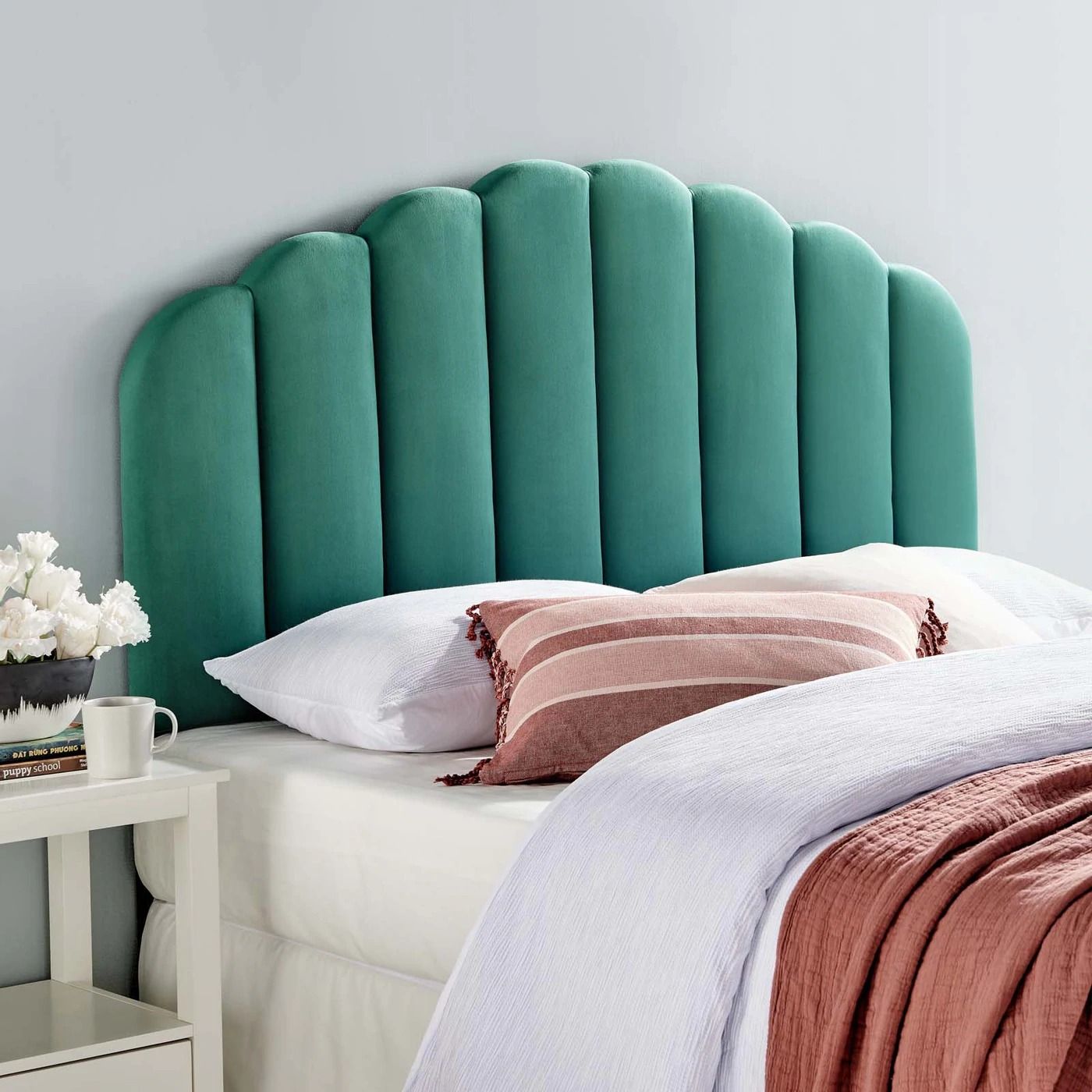 Halethorpe Upholstered Panel-King thumbnail 2