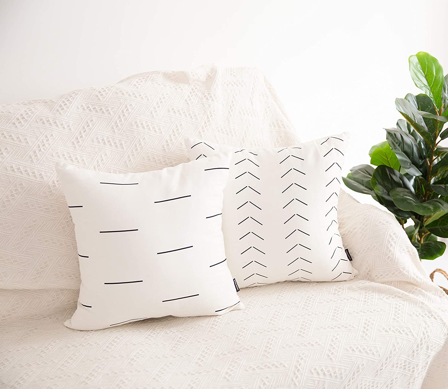Homfiner Decorative Throw Pillow Covers For Couch No Insert-18"x18" thumbnail 3