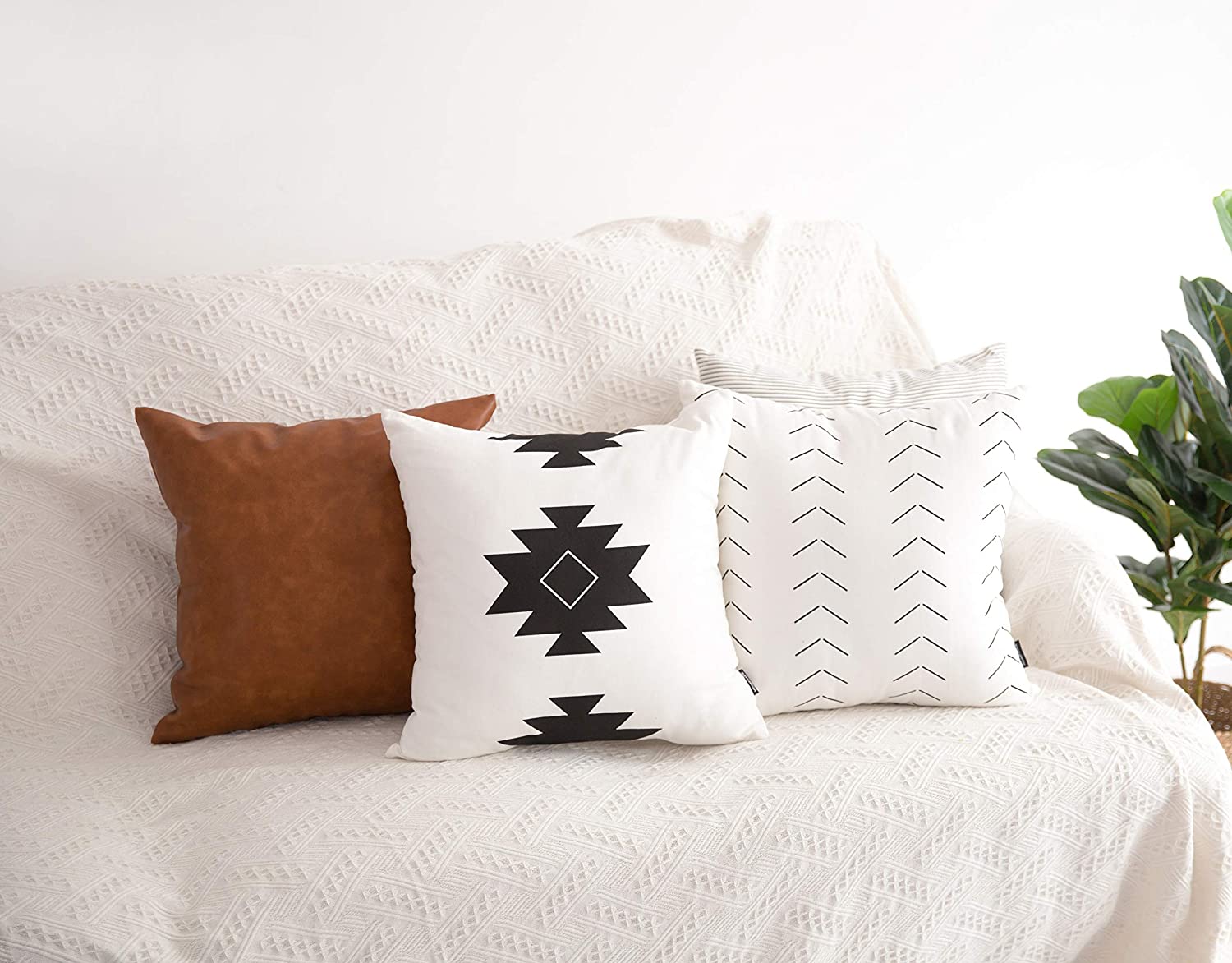 Homfiner Decorative Throw Pillow Covers For Couch No Insert-18"x18" thumbnail 7