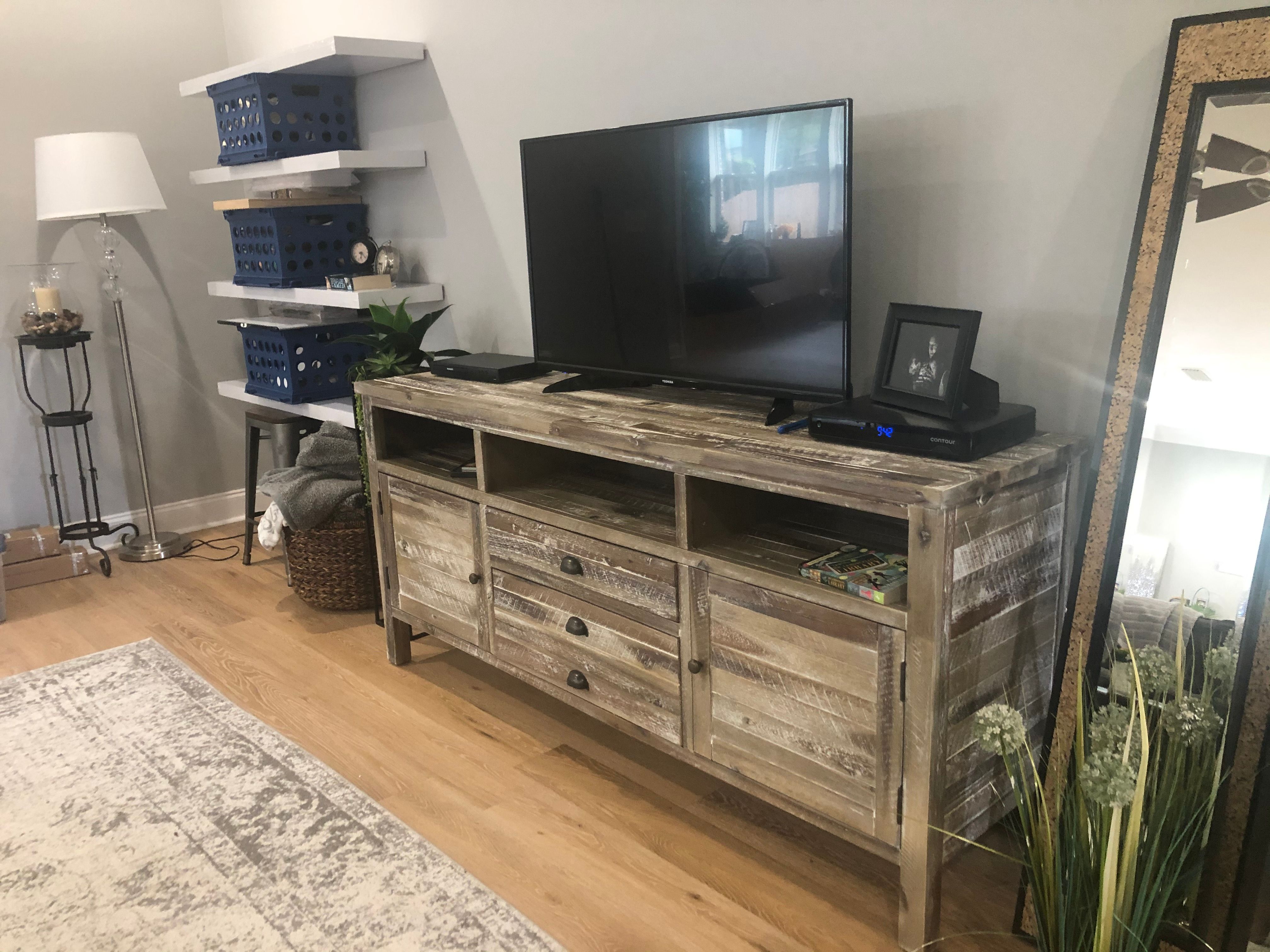 Customer TV Unit thumbnail 2