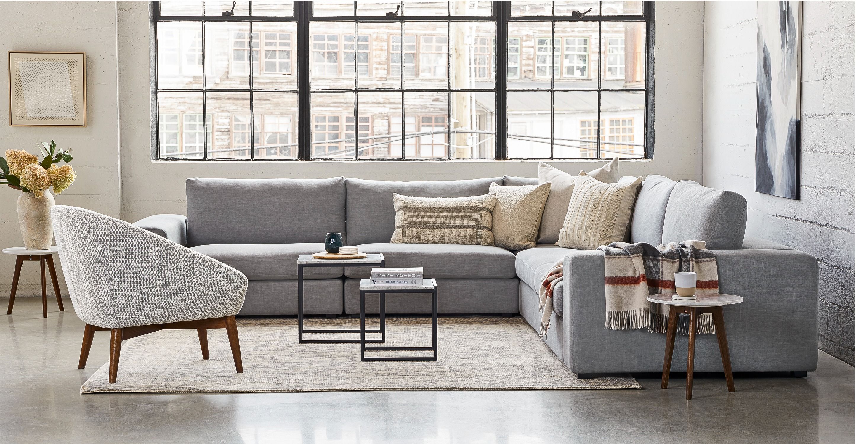 Beta Summit Gray Corner Sectional thumbnail 2