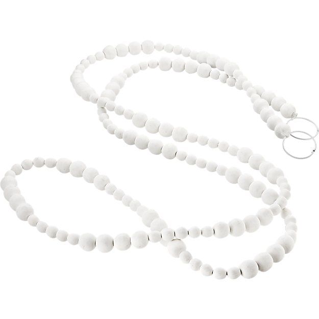 MATTE WHITE WOOD GARLAND thumbnail 3