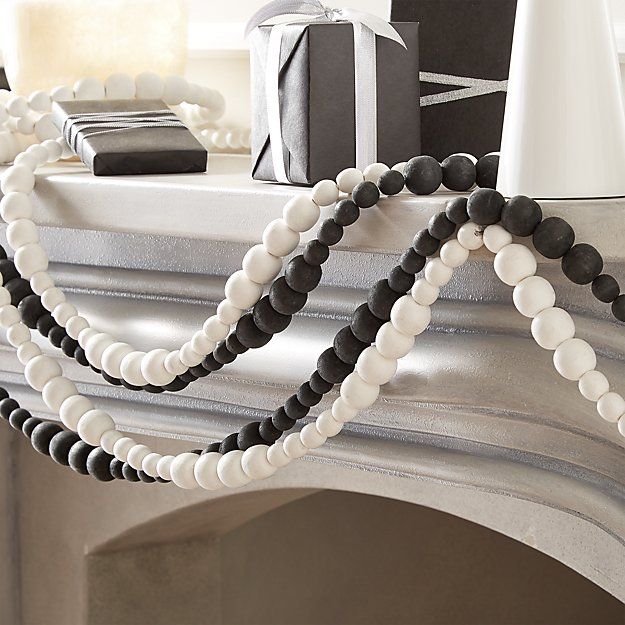 MATTE WHITE WOOD GARLAND thumbnail 4