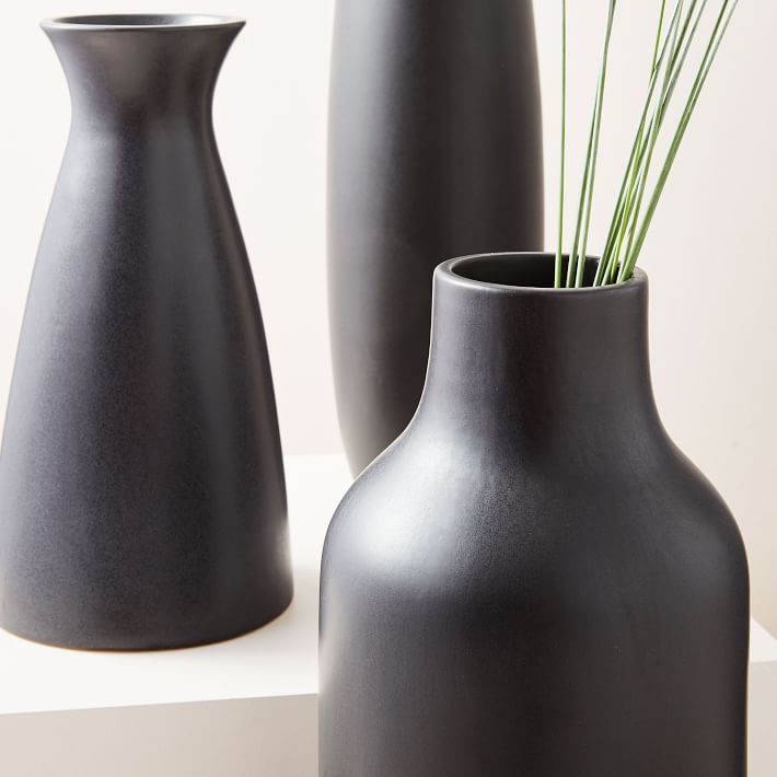 Pure Black Ceramic Vase_2 thumbnail 3