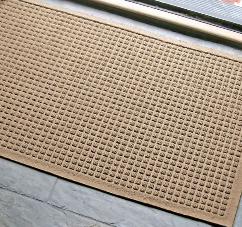 Squares Pet Mat thumbnail 2