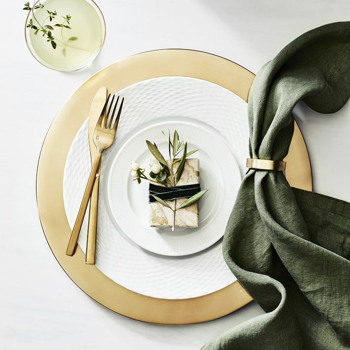 Antique Brass Charger Plate thumbnail 2