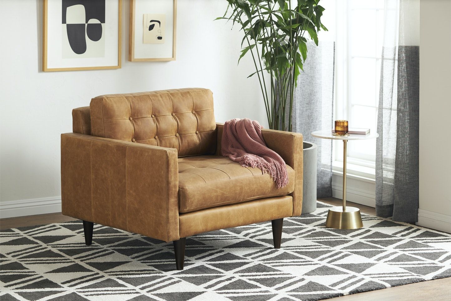 Eliot Leather Chair thumbnail 4